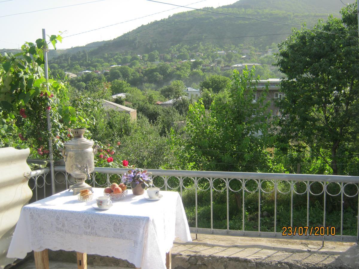 Гостевой Дом В Горисе Goris Exterior photo